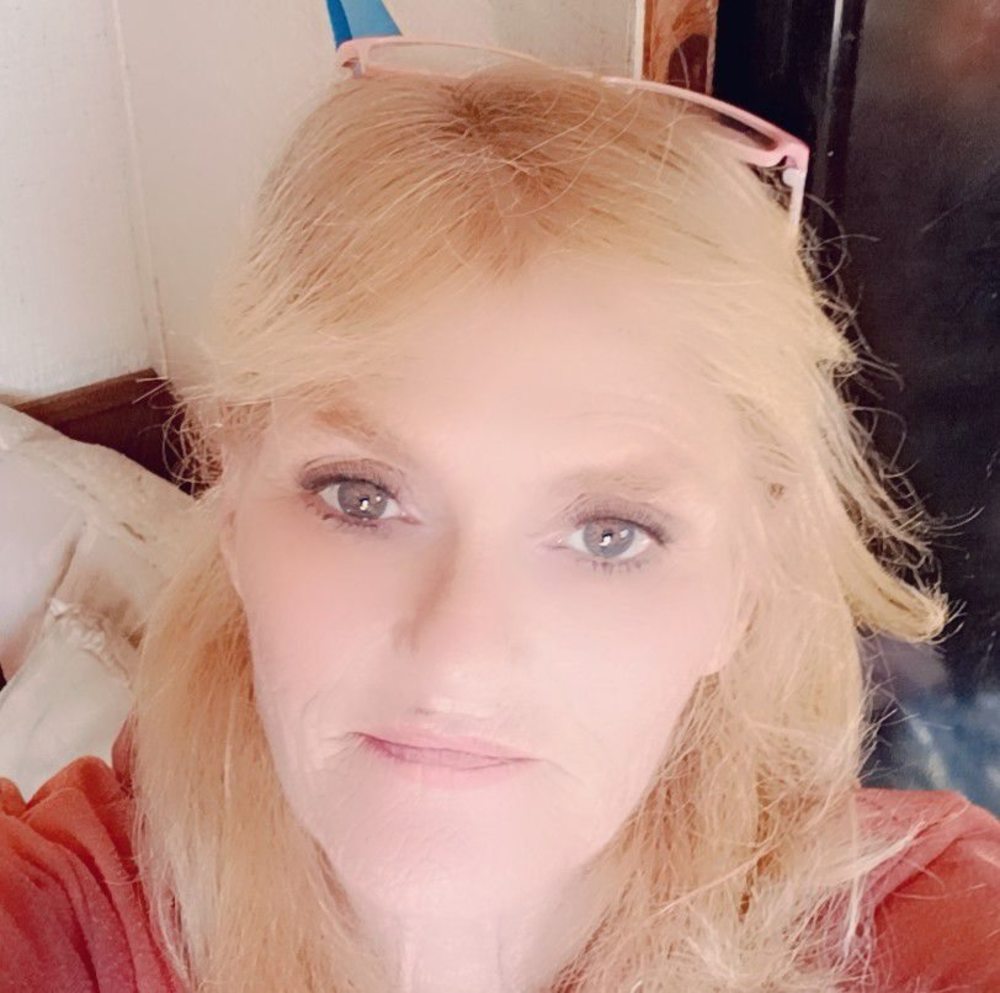 Meet your Posher, Tania